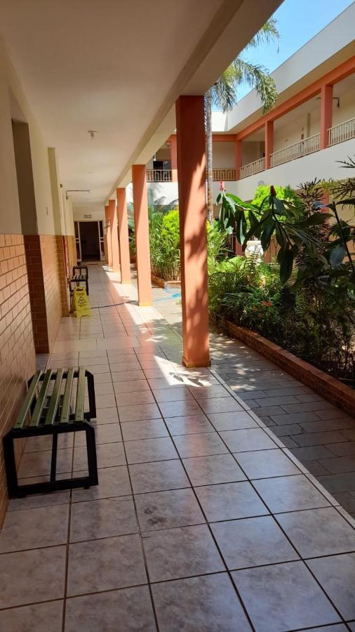 Hotel Italia Araguari Bagian luar foto