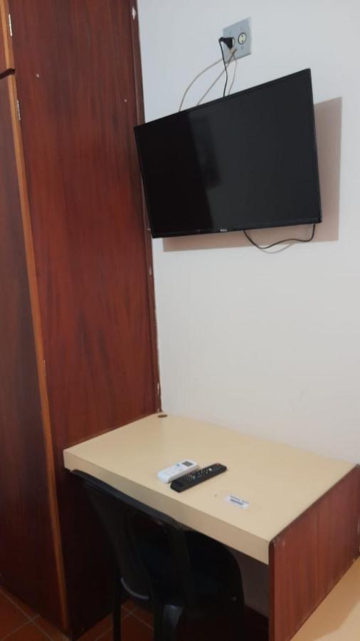 Hotel Italia Araguari Bagian luar foto